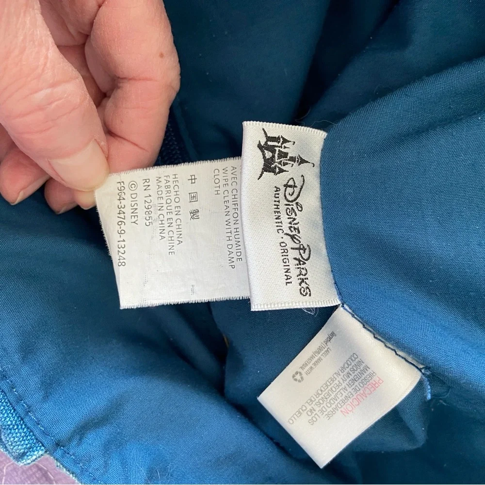 Disney Parks Patchwork Patriotic Tote Bag - Red, White, and Blue - EUC - Picture 7 of 7